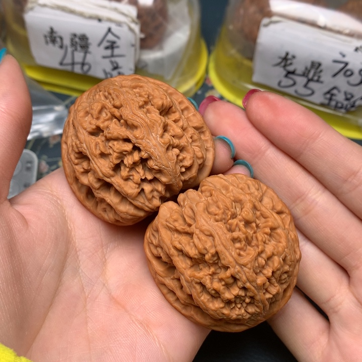 文玩核桃把件47-30492-0