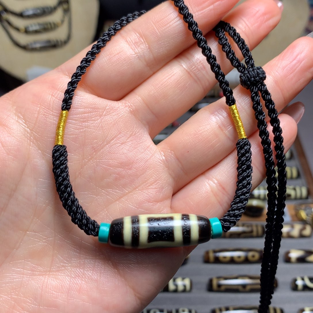 玛瑙/玉髓吊坠(赠链)未镶嵌