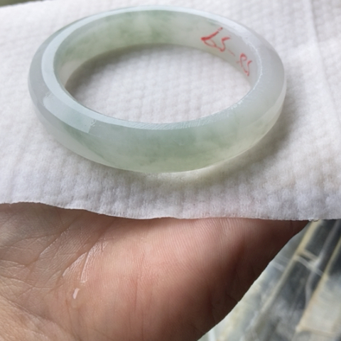 问***问石英质玉（金丝玉）未镶嵌手镯加工定制