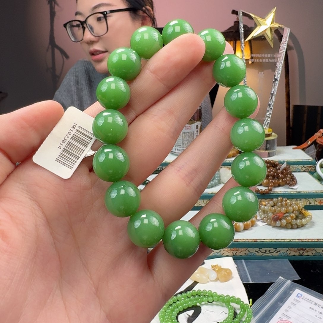 和田玉手串未镶嵌