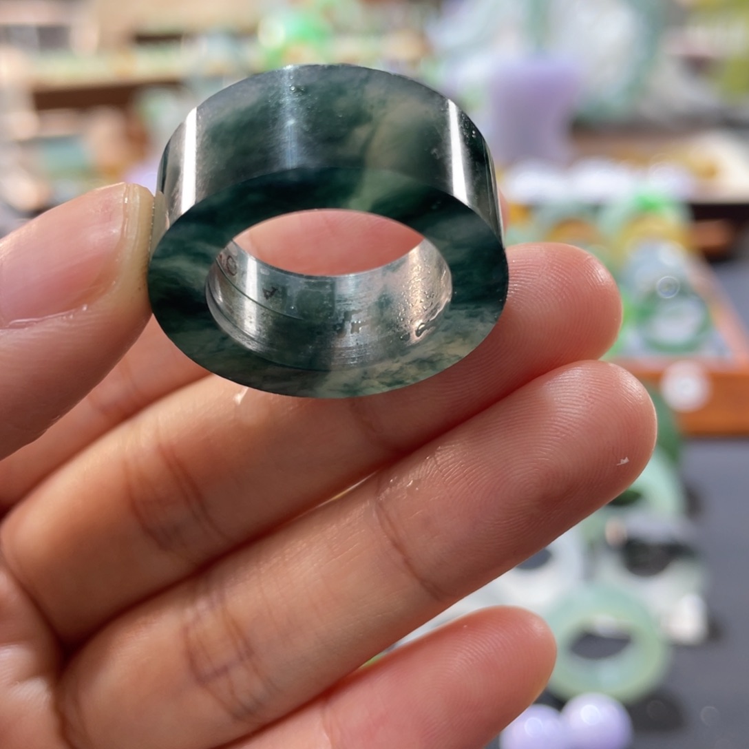 定制翡翠未镶嵌@****）翡翠