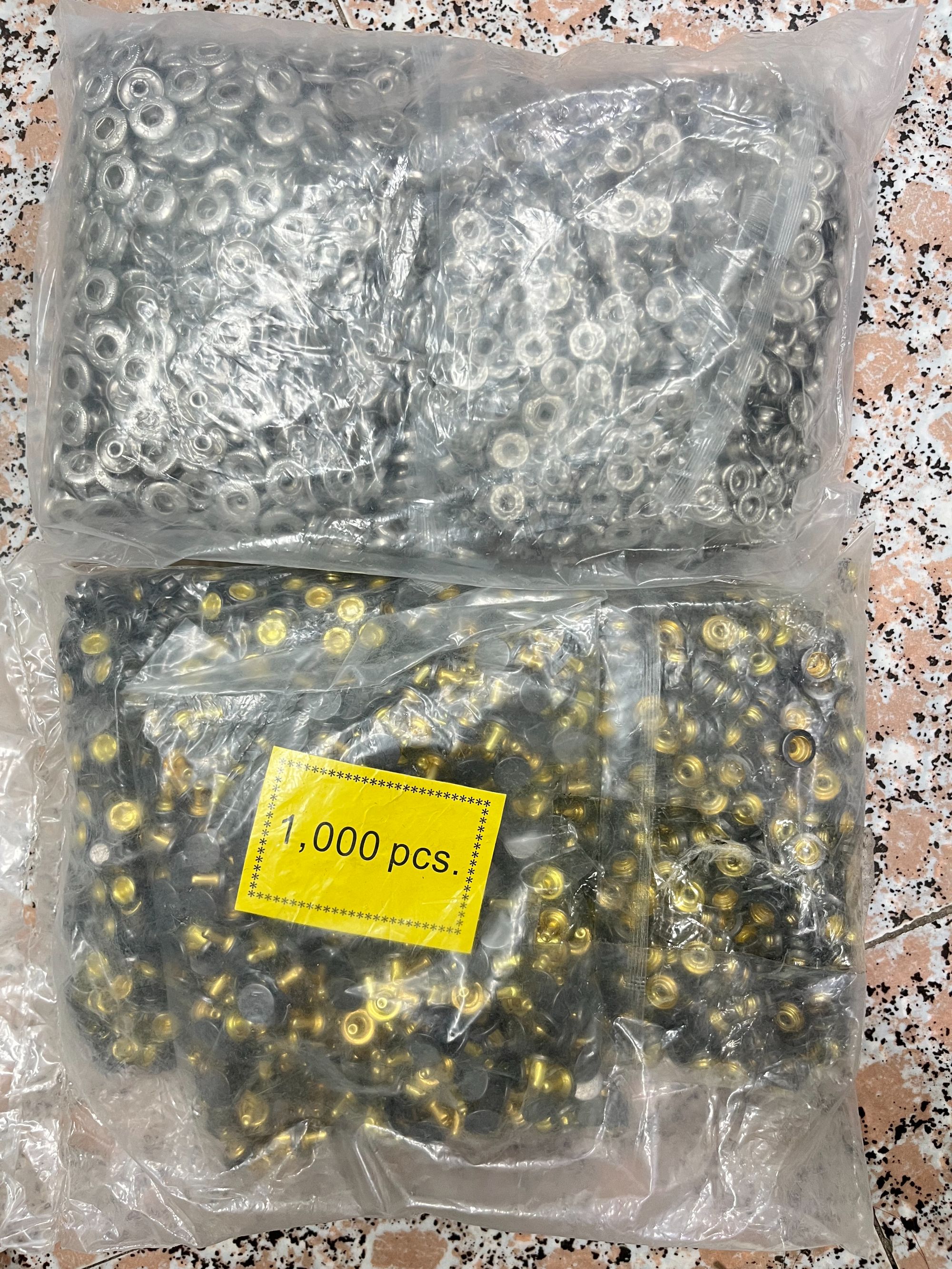 服装专用不锈钢金属底三件一千套(3000颗)