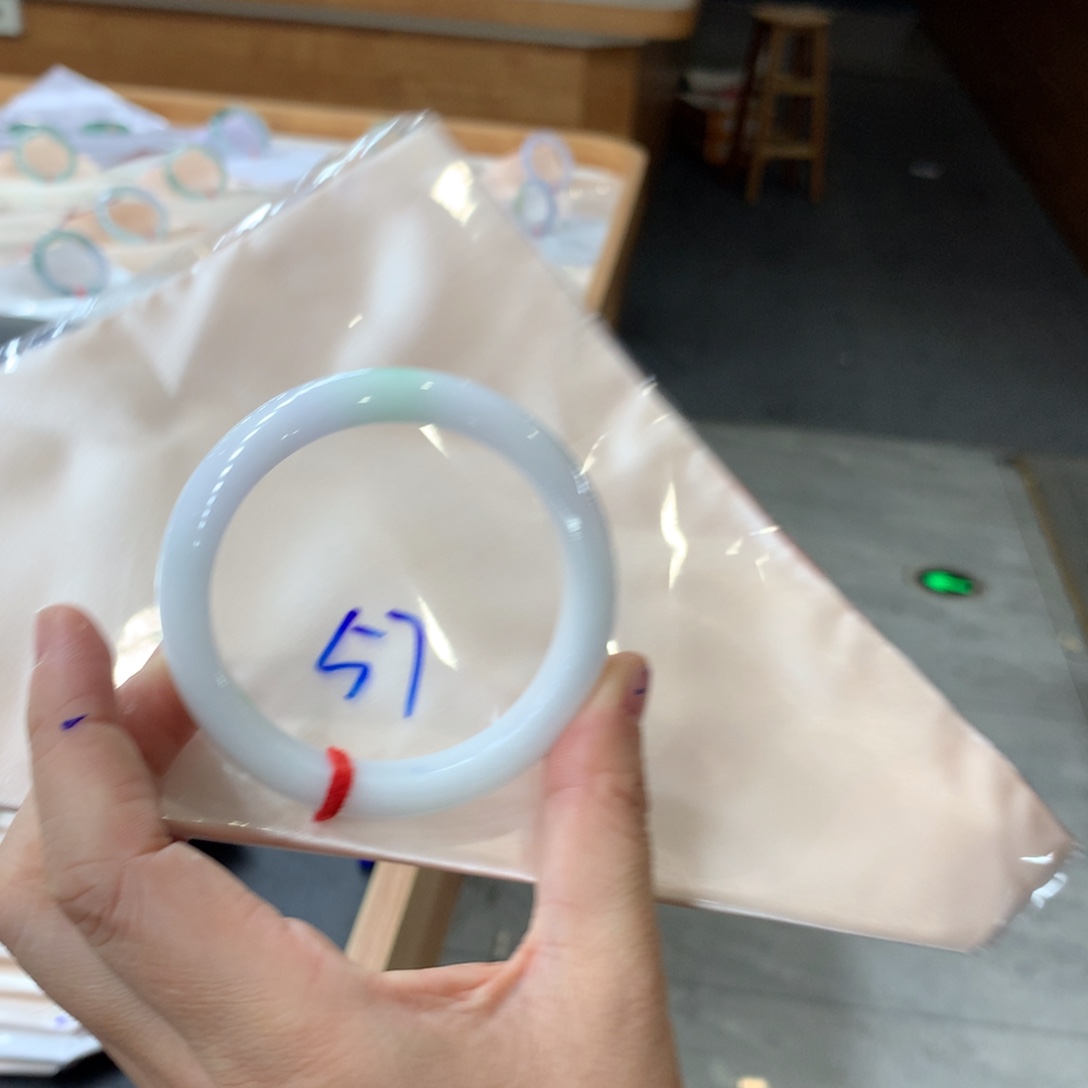 翡翠未镶嵌挂件翡翠