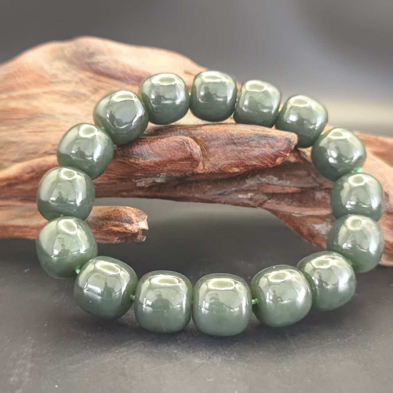 Q和田玉且末桶珠手串（卡14）0665