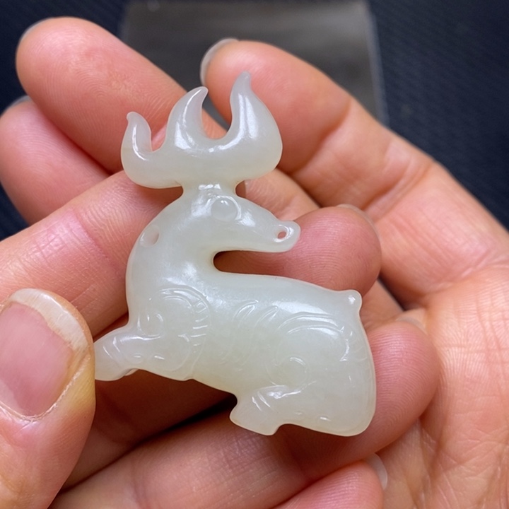 和田玉挂件未镶嵌笑****9