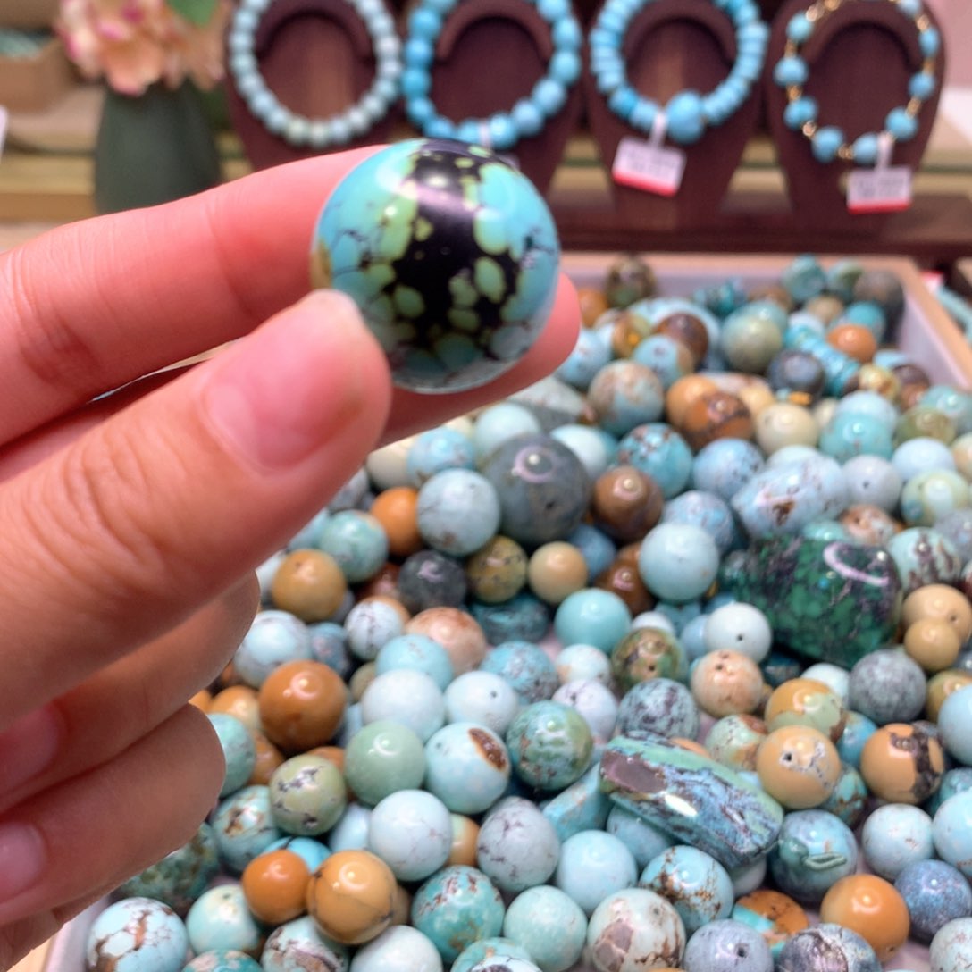 绿松石配饰未镶嵌