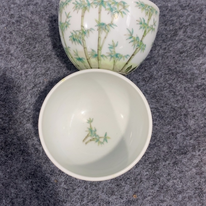碗宝**术粉彩竹林画片对杯