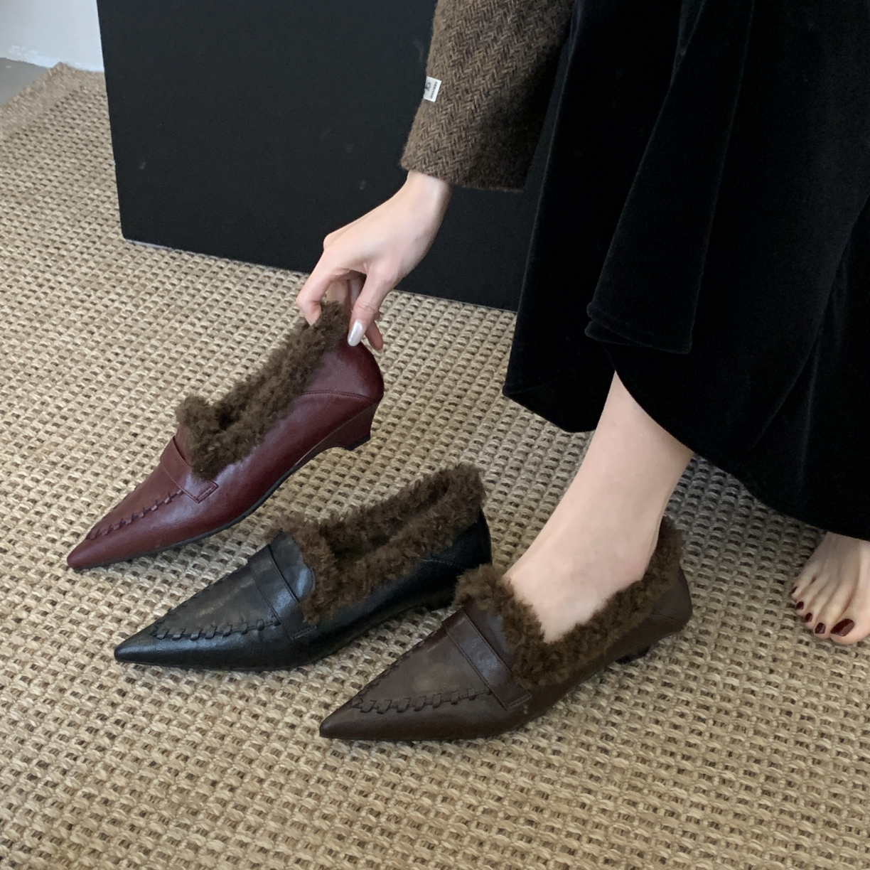 梦梦家 G5-30 韩系单鞋加绒毛毛鞋秋冬百搭低跟软底ins女鞋