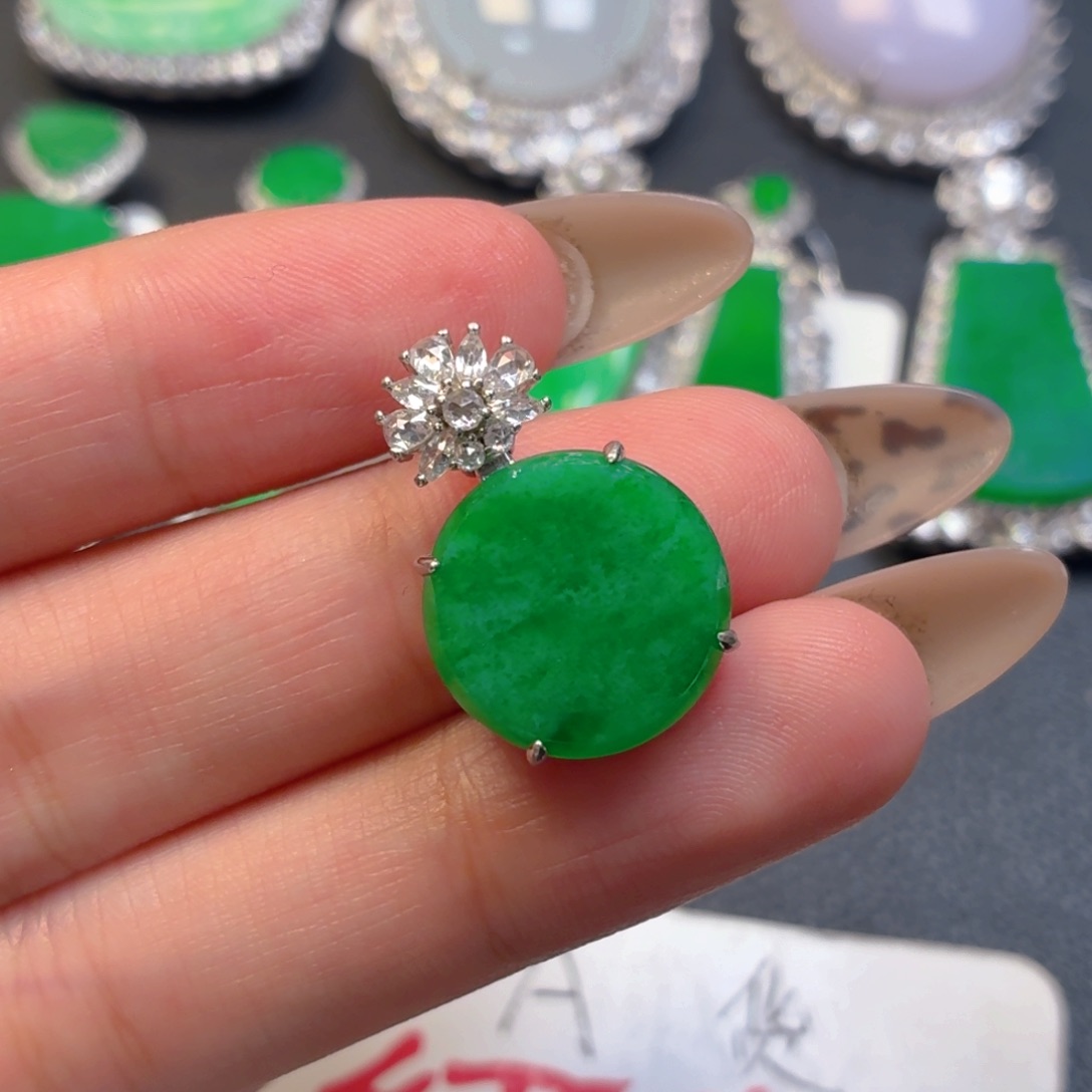 翡翠银S925镶嵌颈饰