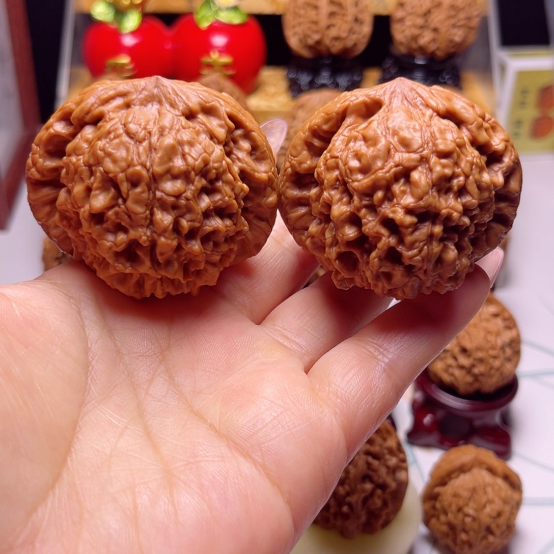 文玩核桃吊坠全品大龙鼎