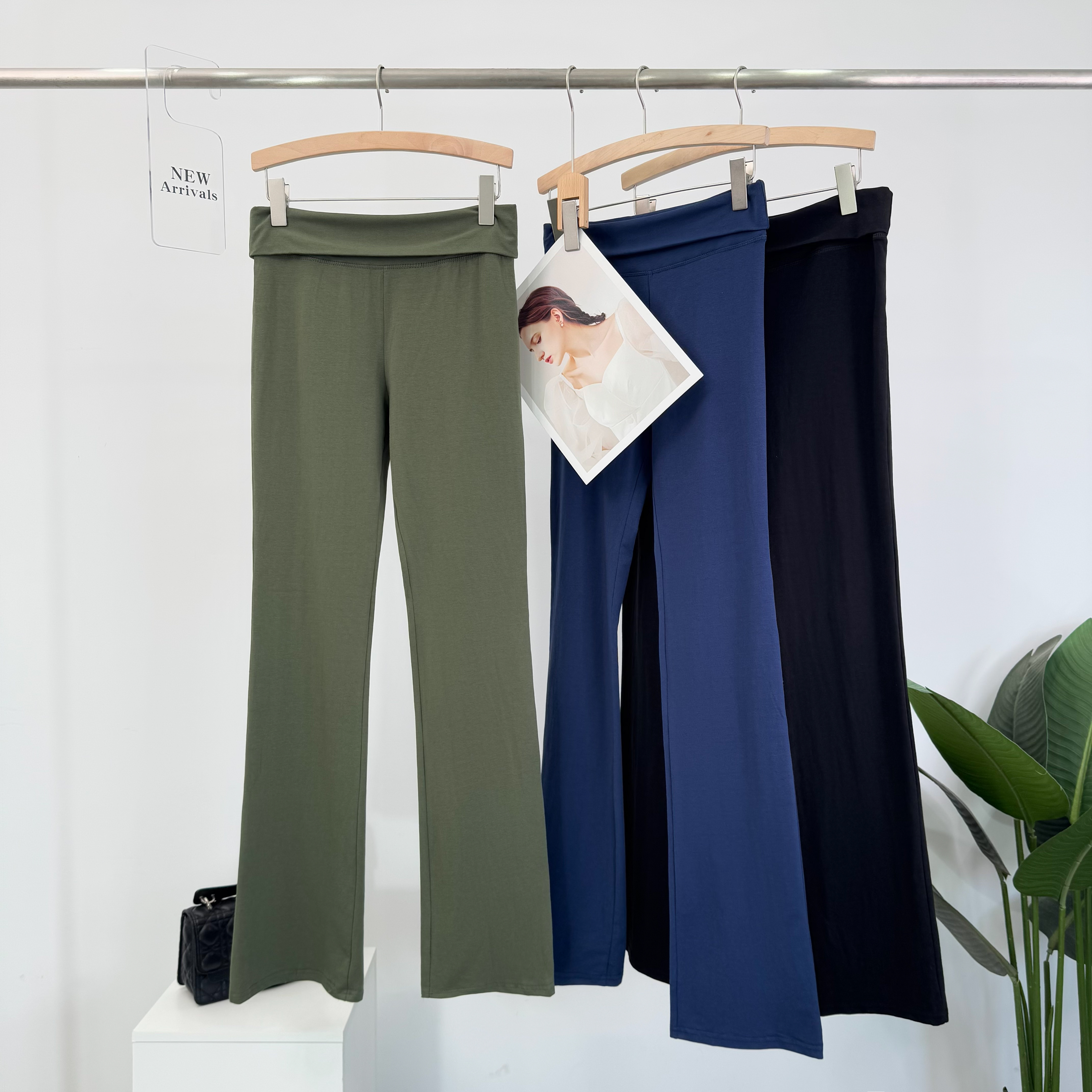 B668新款时尚极简风吸汗透气高腰舒适瑜伽裤秋季272Z