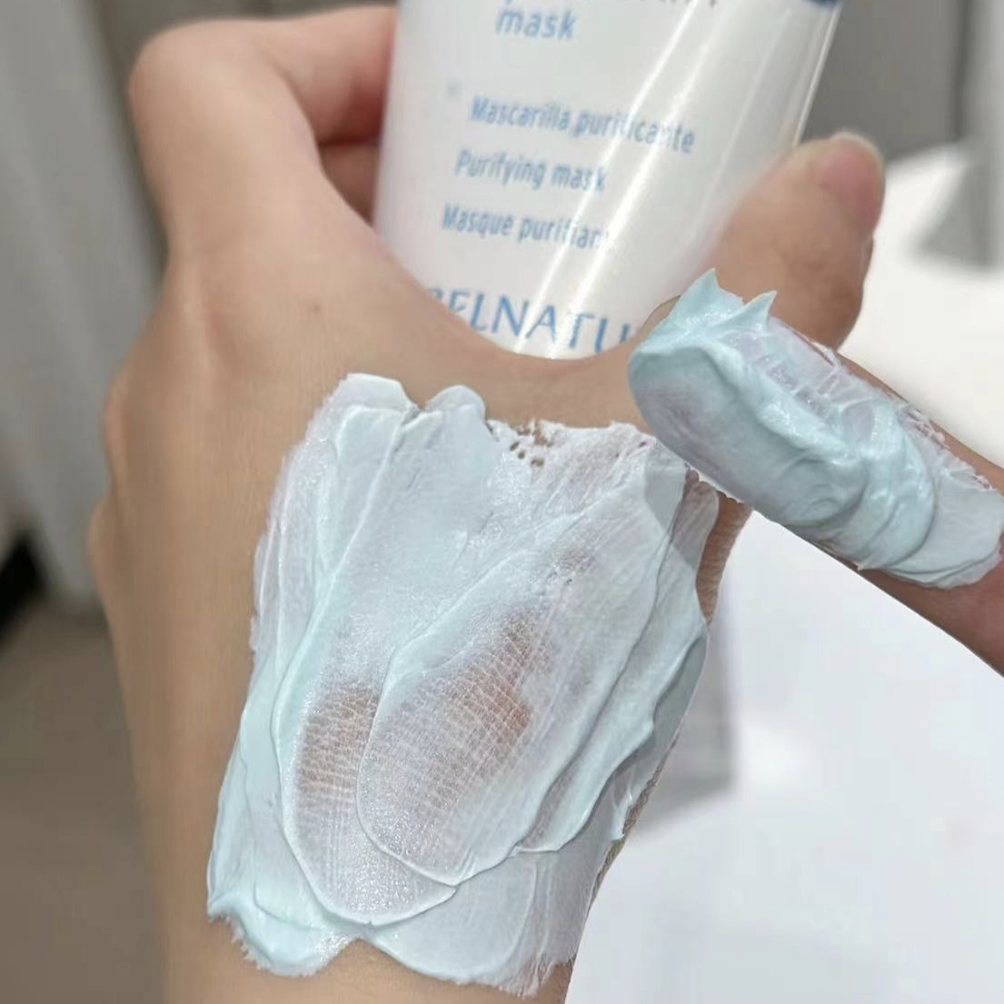 洁面爽肤水乳精华刷3