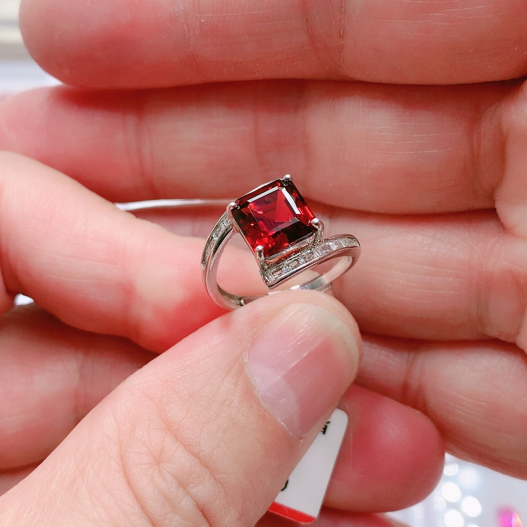 石榴石戒指银S925镶嵌