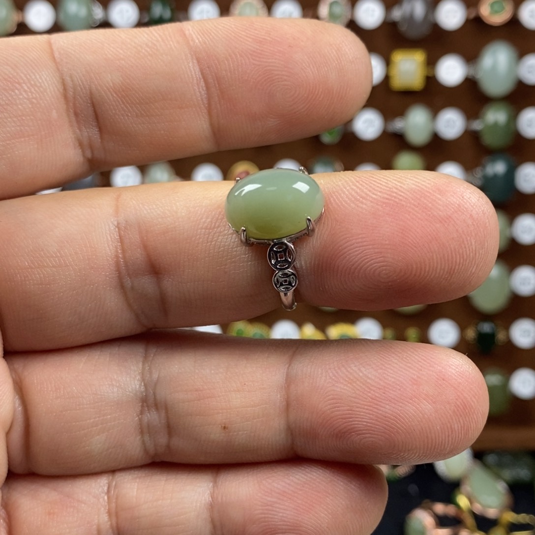 和田玉（青玉）戒指合金