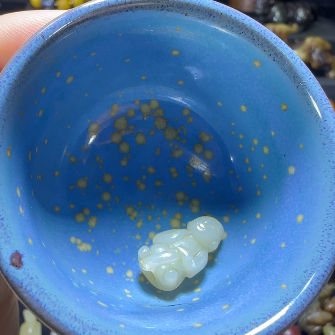 瓷新号开播一漏到底