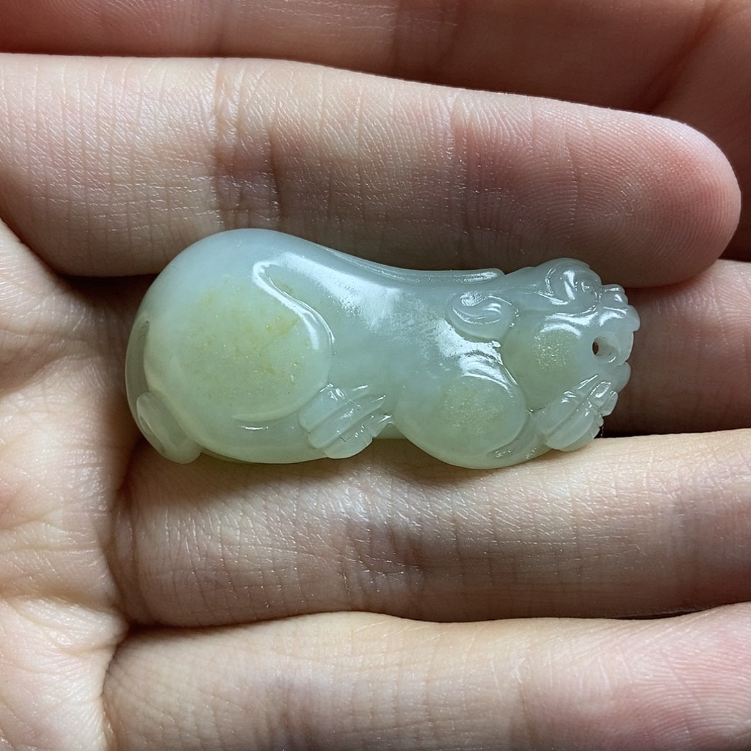 和田玉（糖玉）颈饰未镶嵌