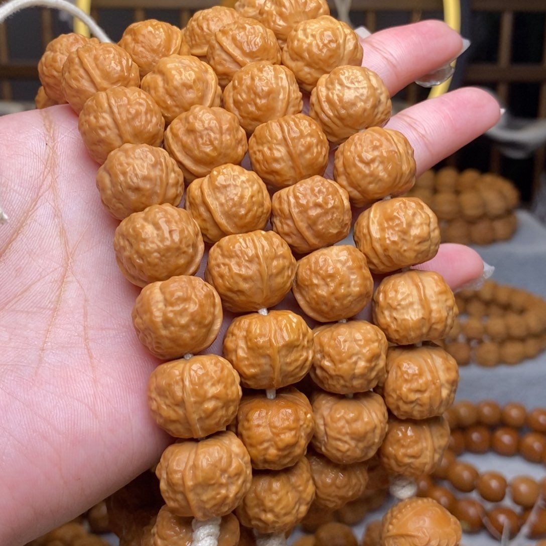 猴头核桃吊坠东**伟17➕禅宗手持4条