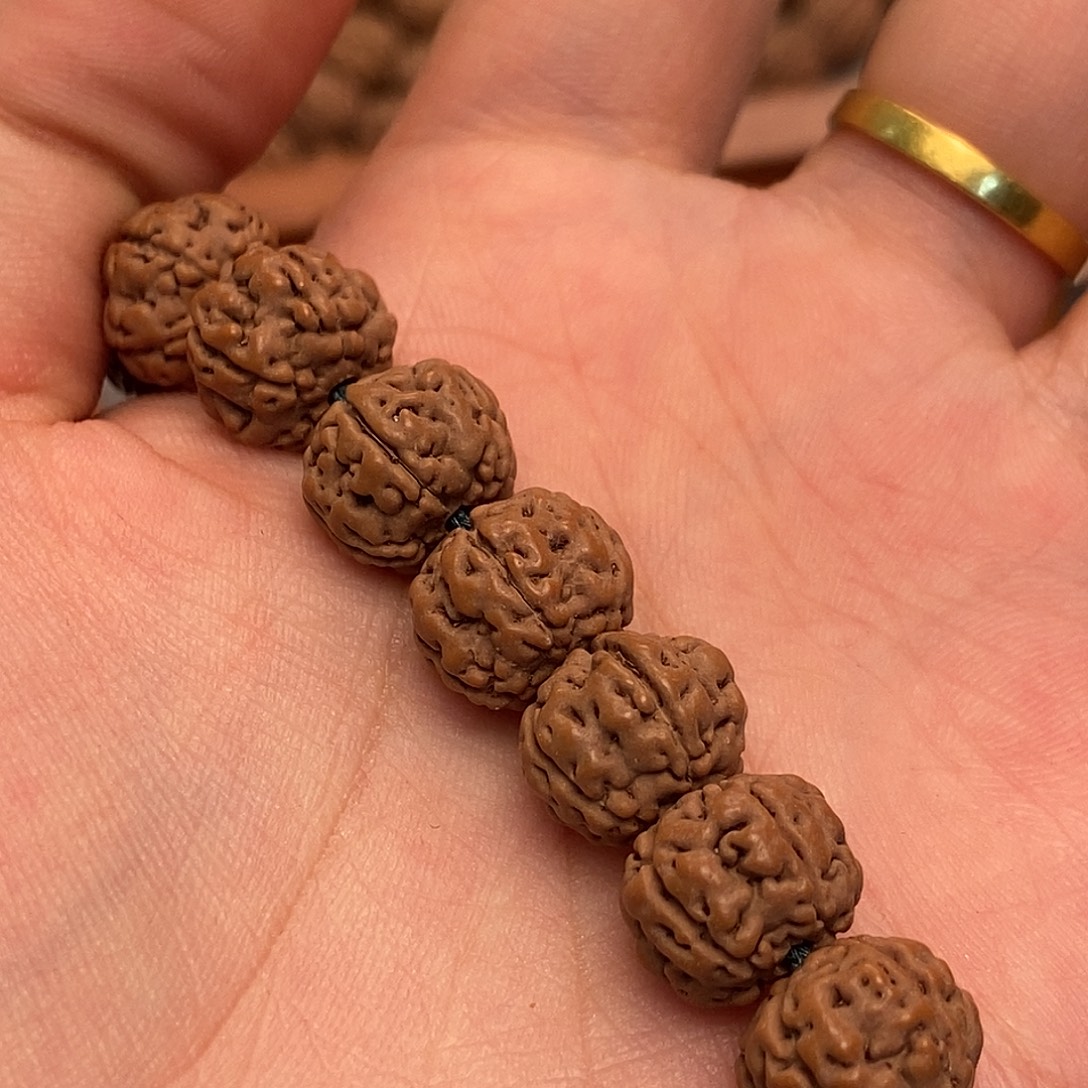r***.金刚菩提吊坠老树王