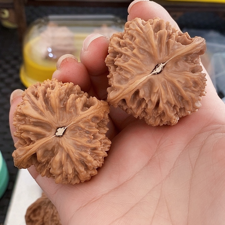 吊坠文玩核桃满天星，边43