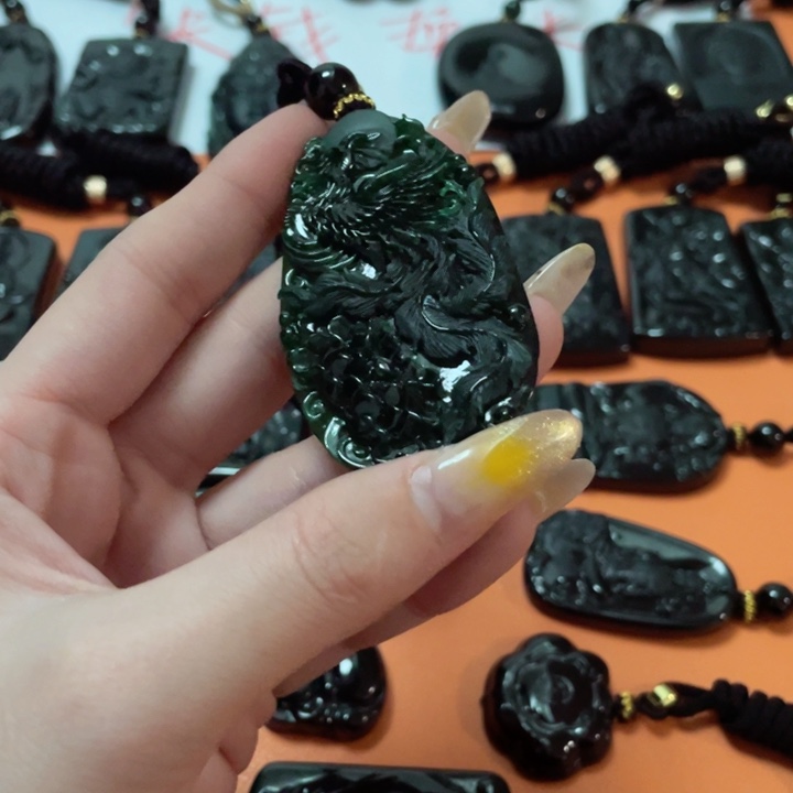 翡翠颈饰未镶嵌a***7翡翠吊坠