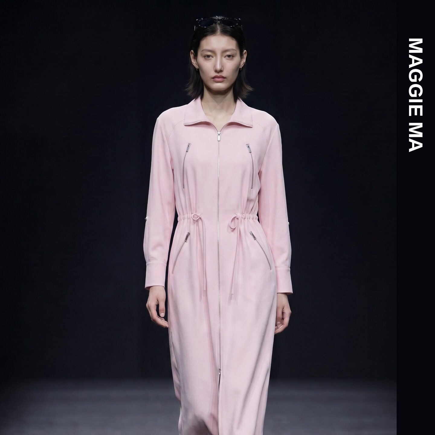 MAGGIE MA马婧/"纸片裙"丝滑撞色拉链设计抽绳收腰连衣裙292D