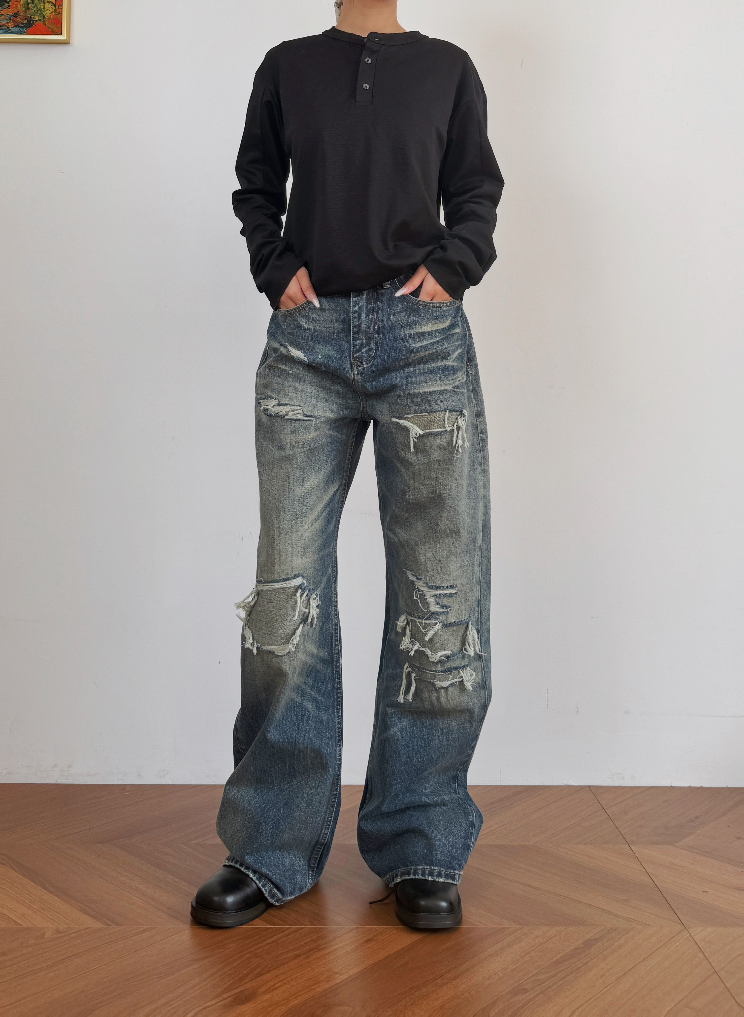 Way Of Mind银线赤耳破坏补丁立体猫须A字直筒水洗做旧牛仔裤