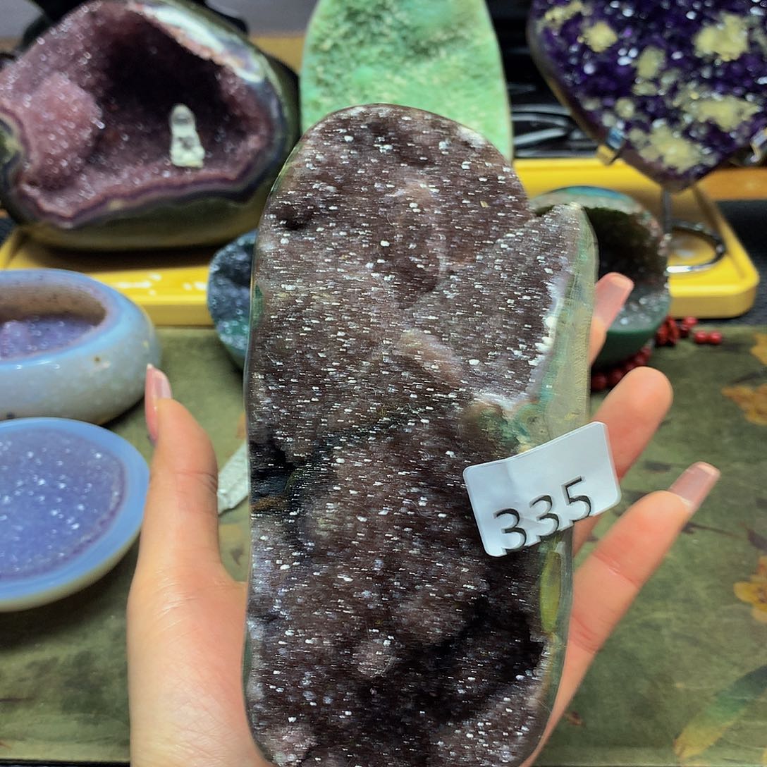 紫晶大型摆件（非配饰）未镶嵌