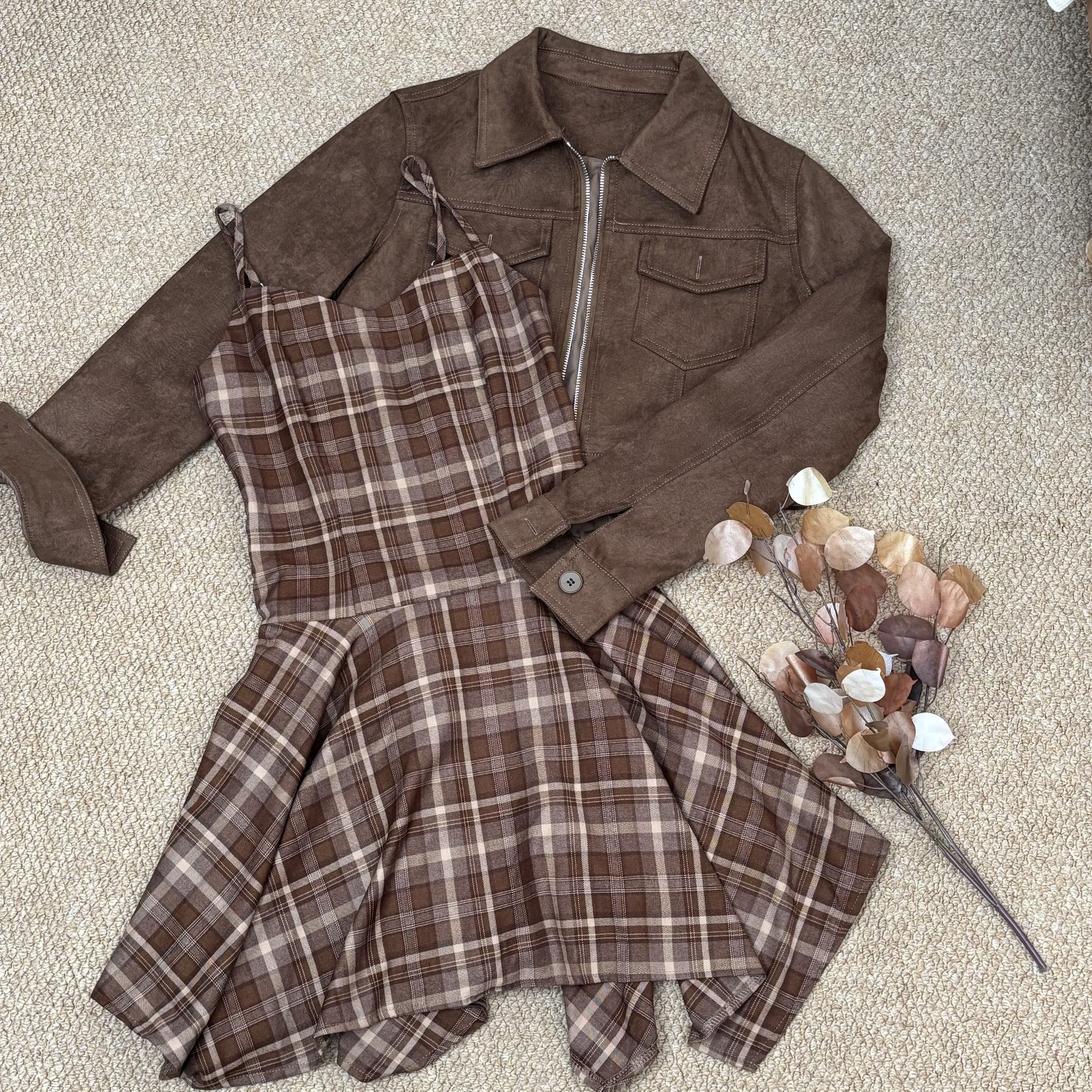 UNII慵懒复古美拉德休闲风时尚不规则格纹裙秋两件套套装