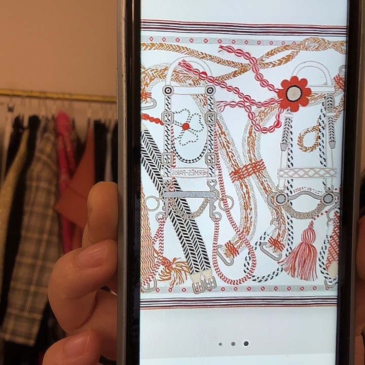 个哥哥华军晶晶晶晶