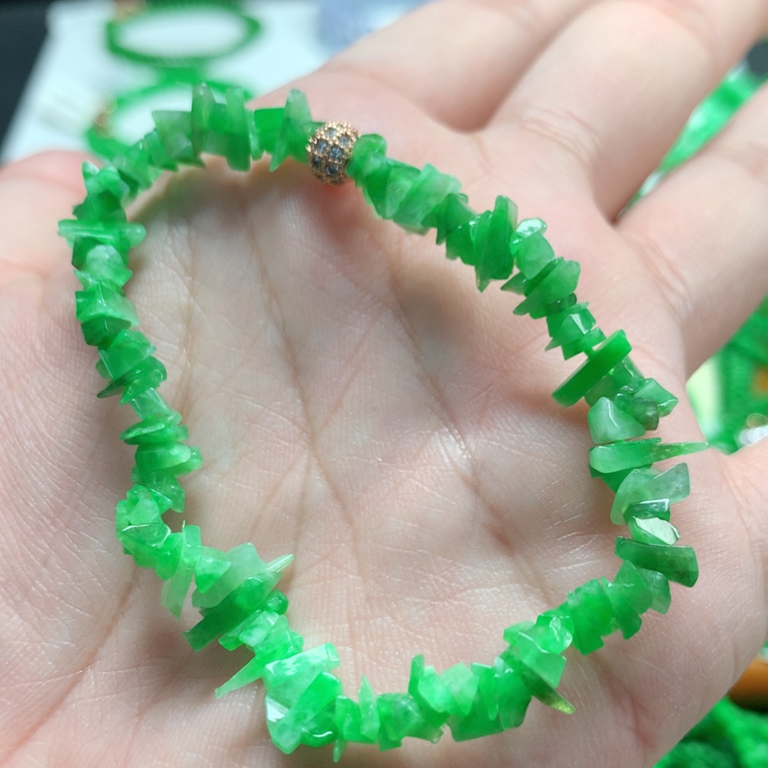 翡翠未镶嵌手链翡翠