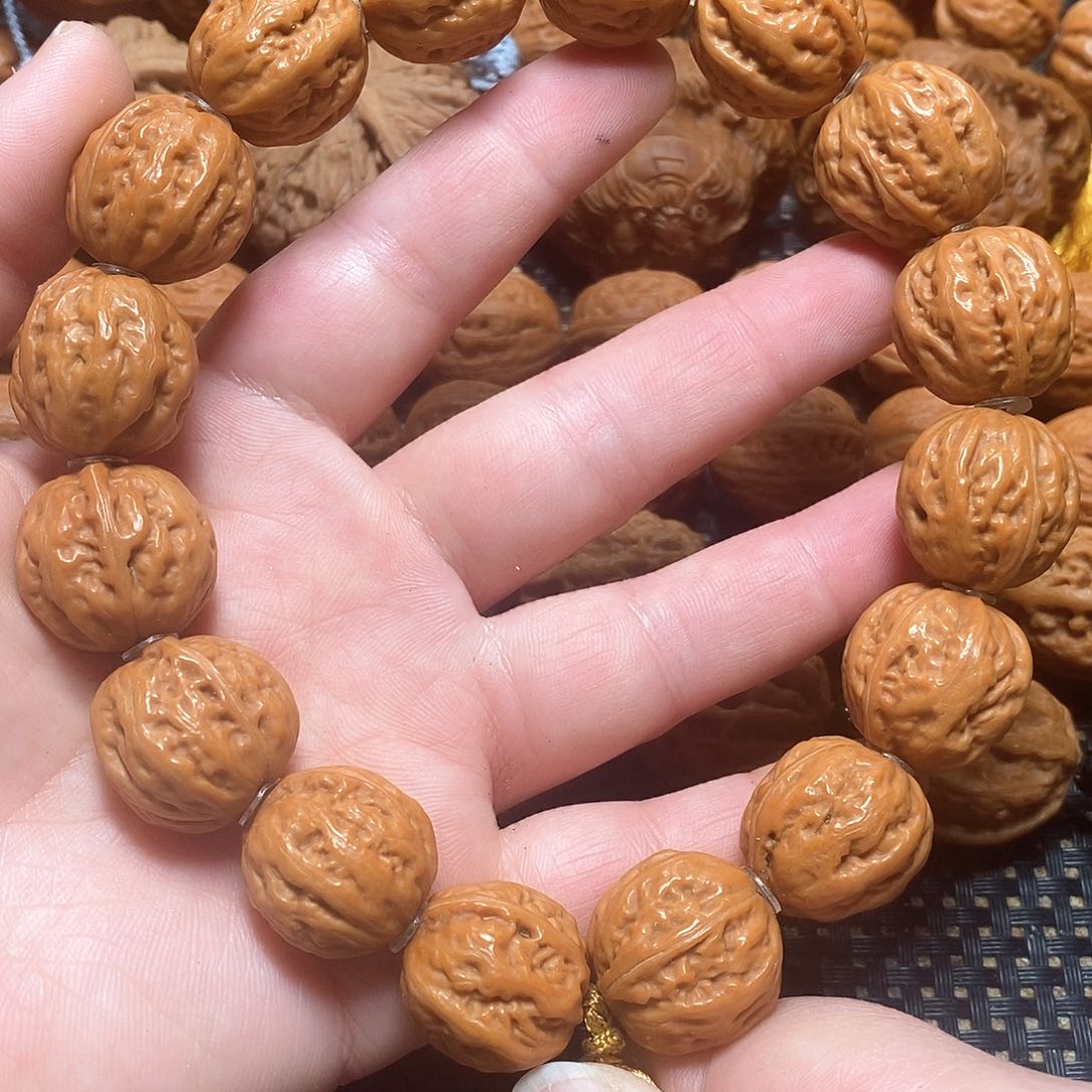 文玩核桃手串小八棱