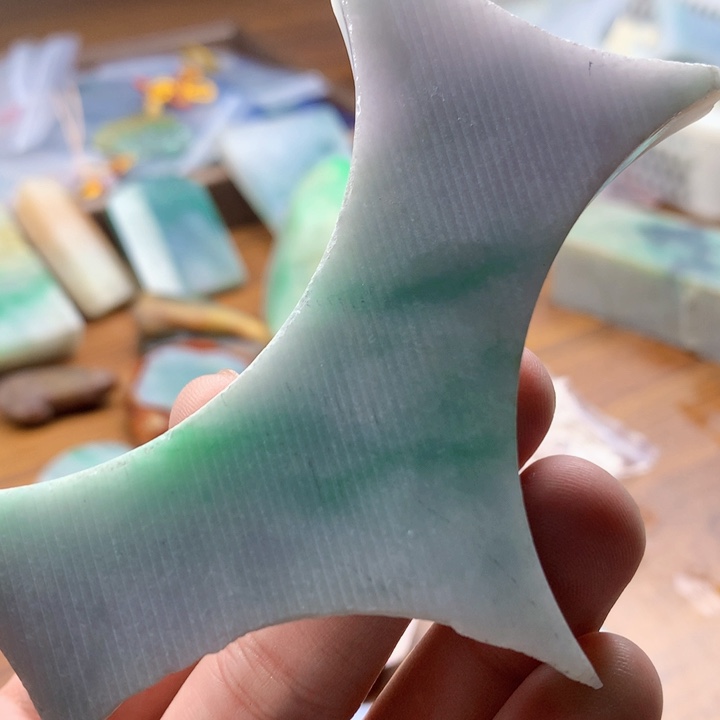 颈饰未镶嵌翡翠材料