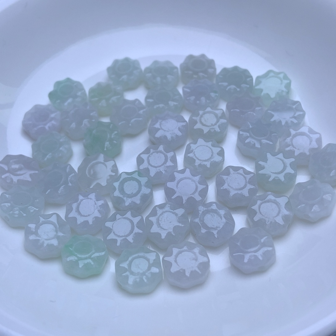 未镶嵌手链翡翠卡8.4冰八卦20个