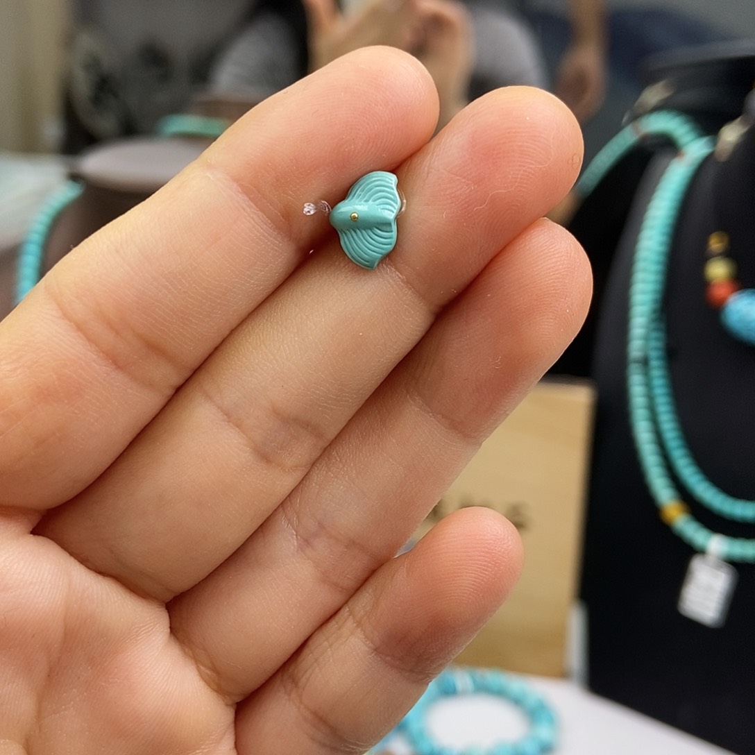 未镶嵌绿松石珠宝奇石