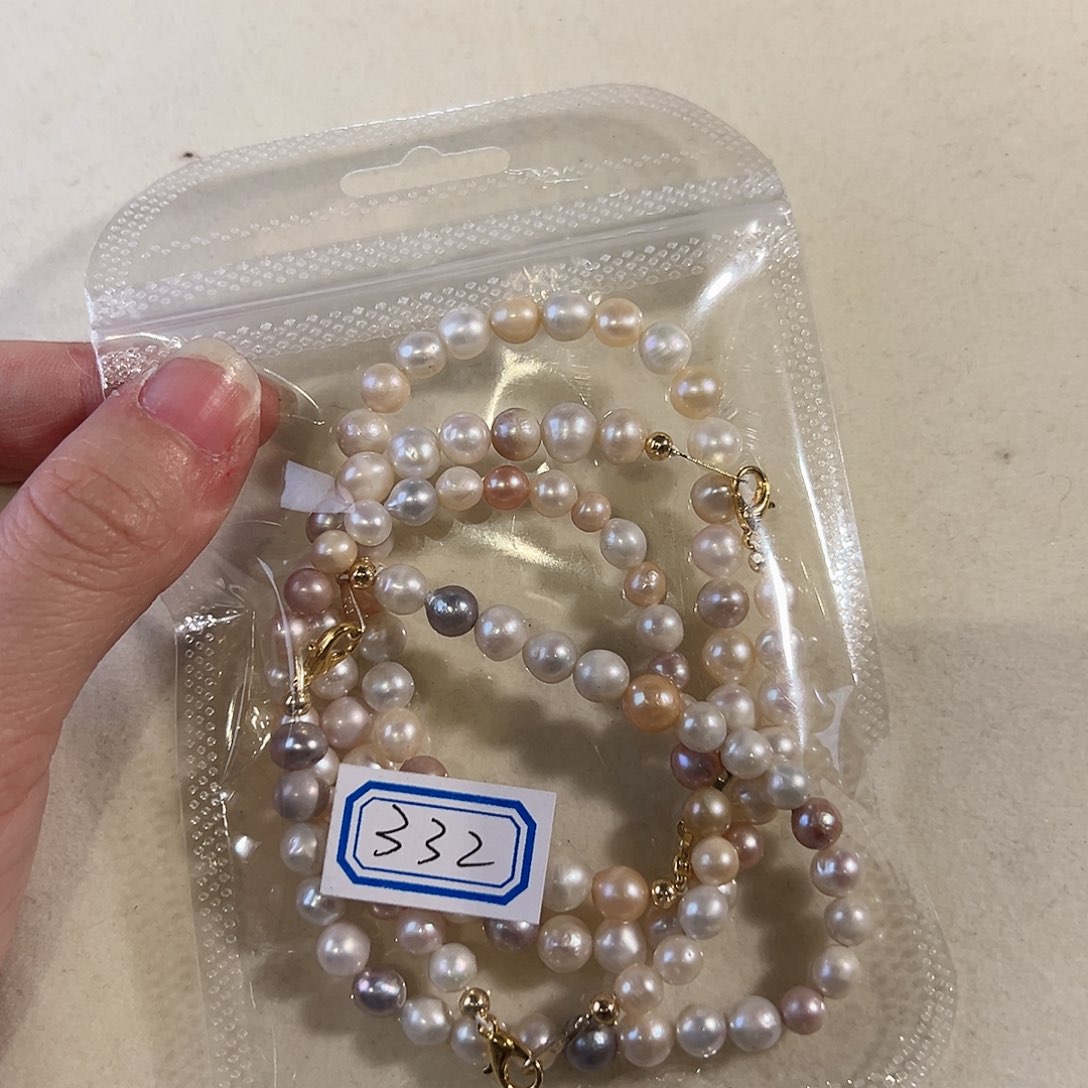 淡水珍珠耳饰未镶嵌