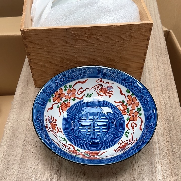 瓷片噗哈哈哈哈哈哈哈哈哈我笑