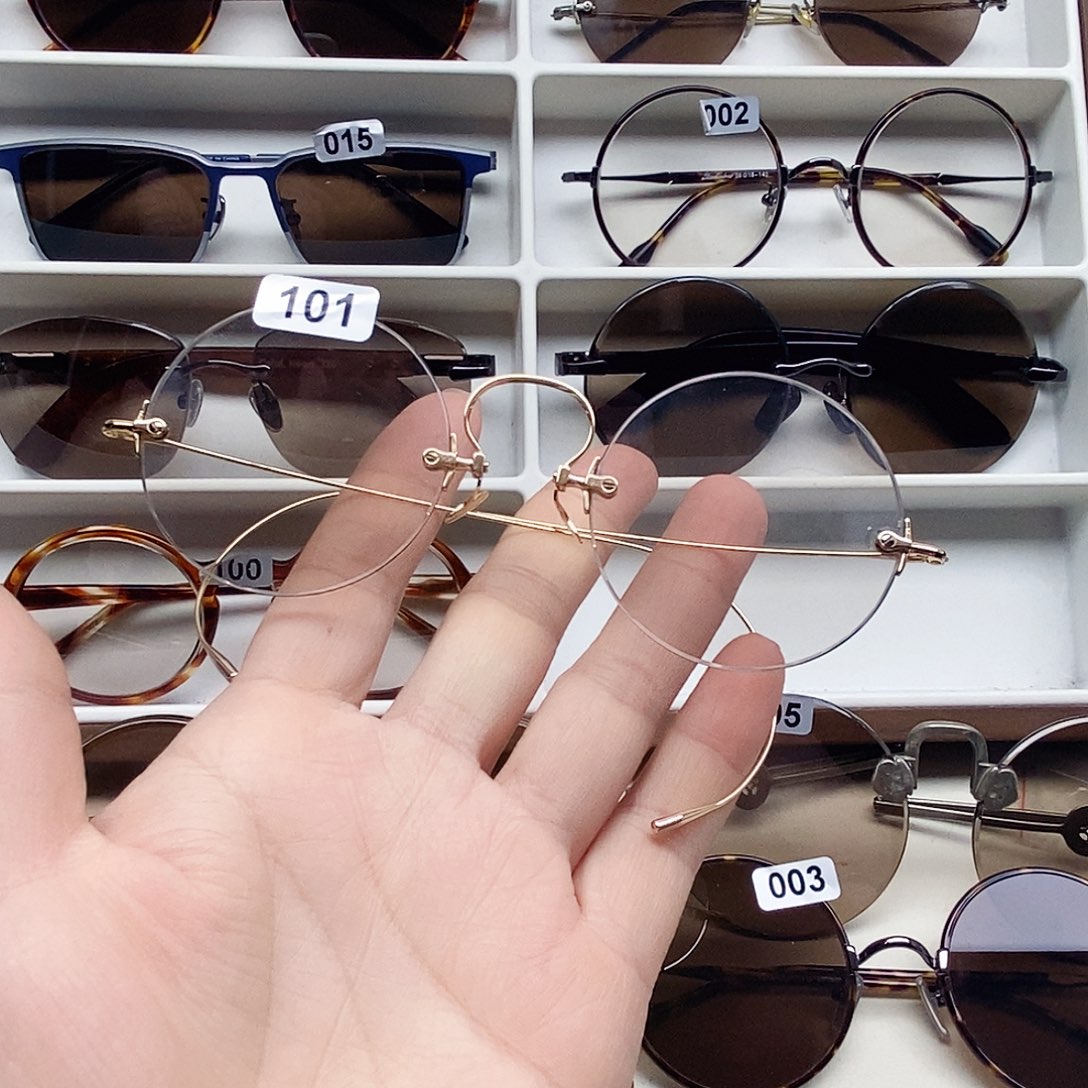 社***人天然水晶石头镜干净，假一赔万