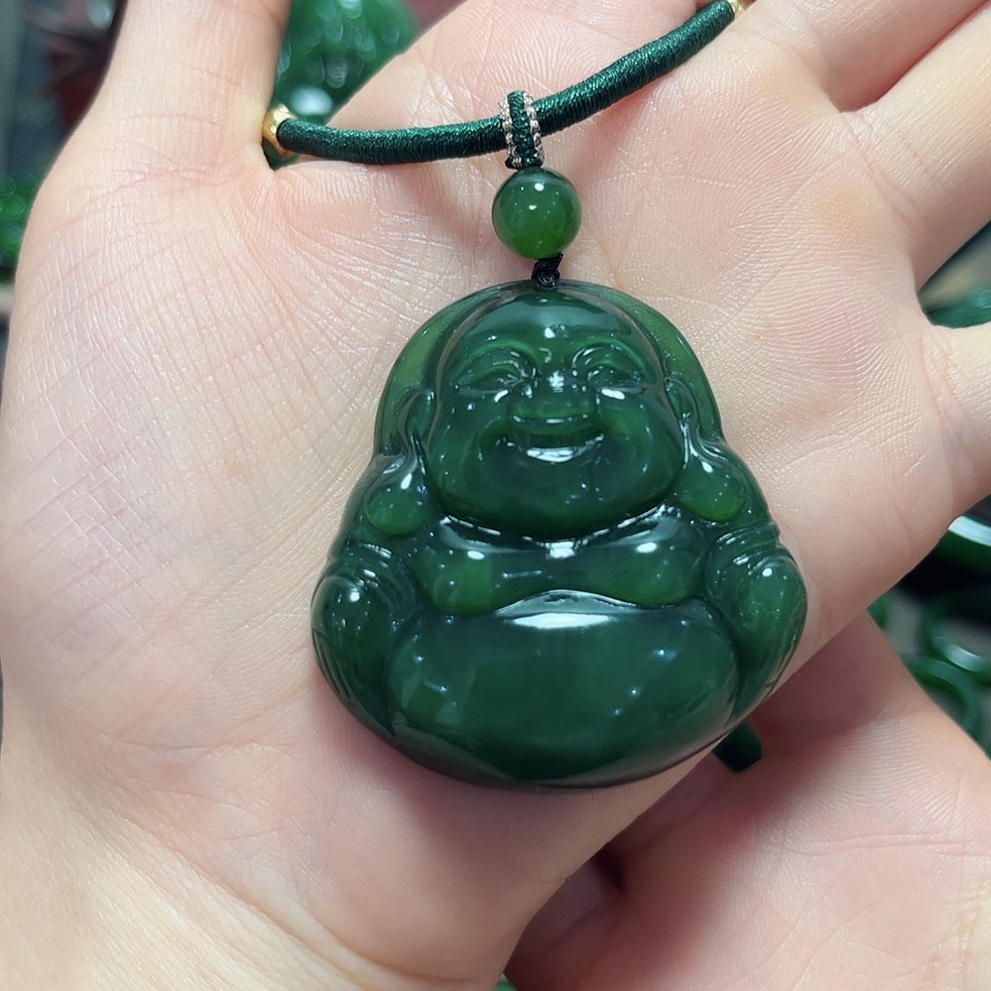 和田玉吊坠未镶嵌