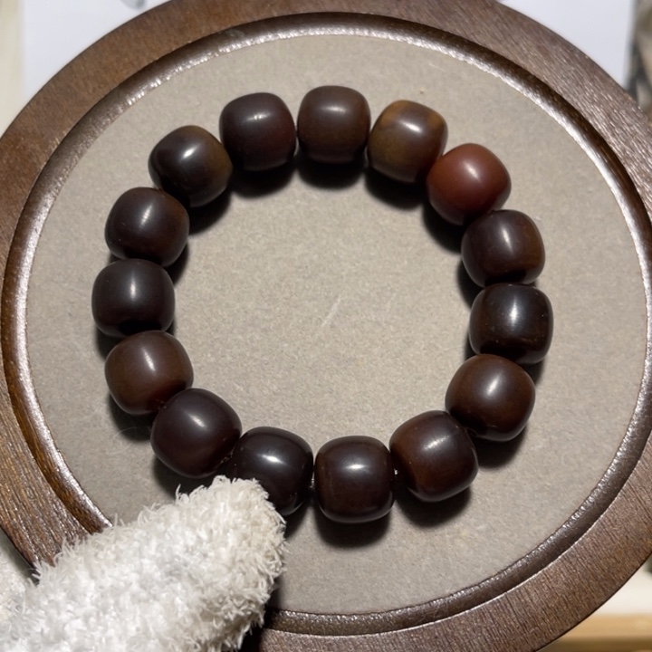 菩提根/象牙果吊坠卡15桶珠瑕疵款，不退不换