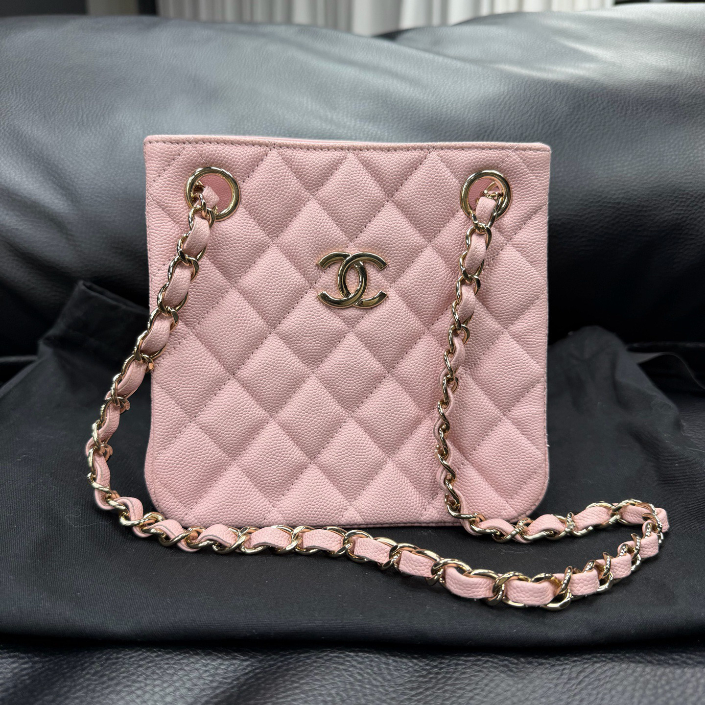 95新 Chanel/香奈儿 捐金沉珠/22B 粉色荔枝纹mini托特