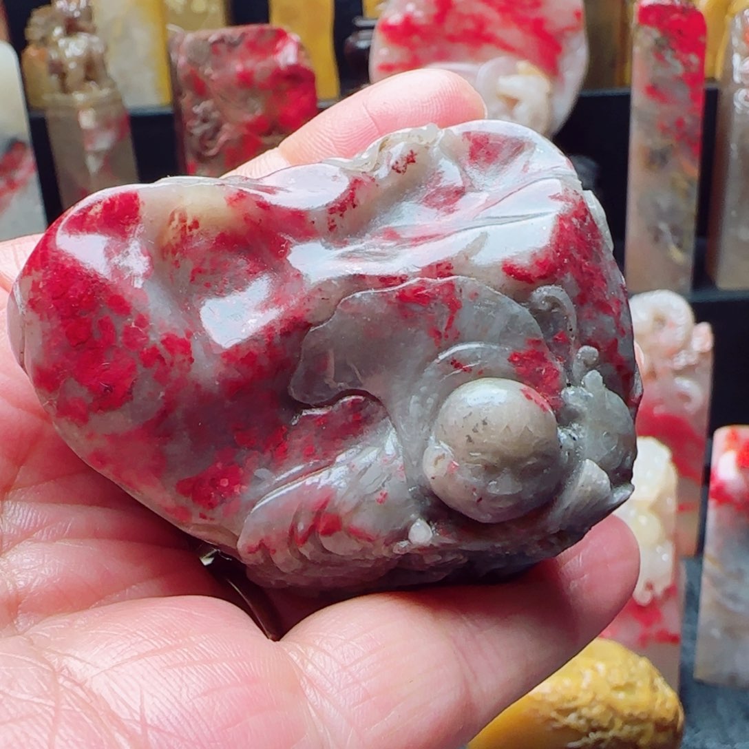 昌化石昌化鸡血石