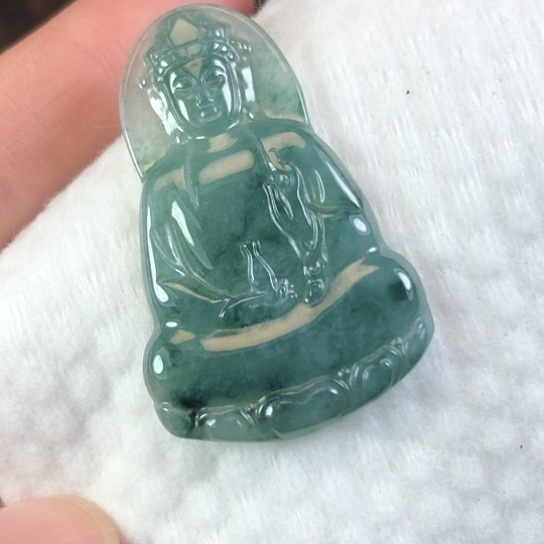 翡翠未镶嵌颈饰缅甸A货，每天下午1点半开播