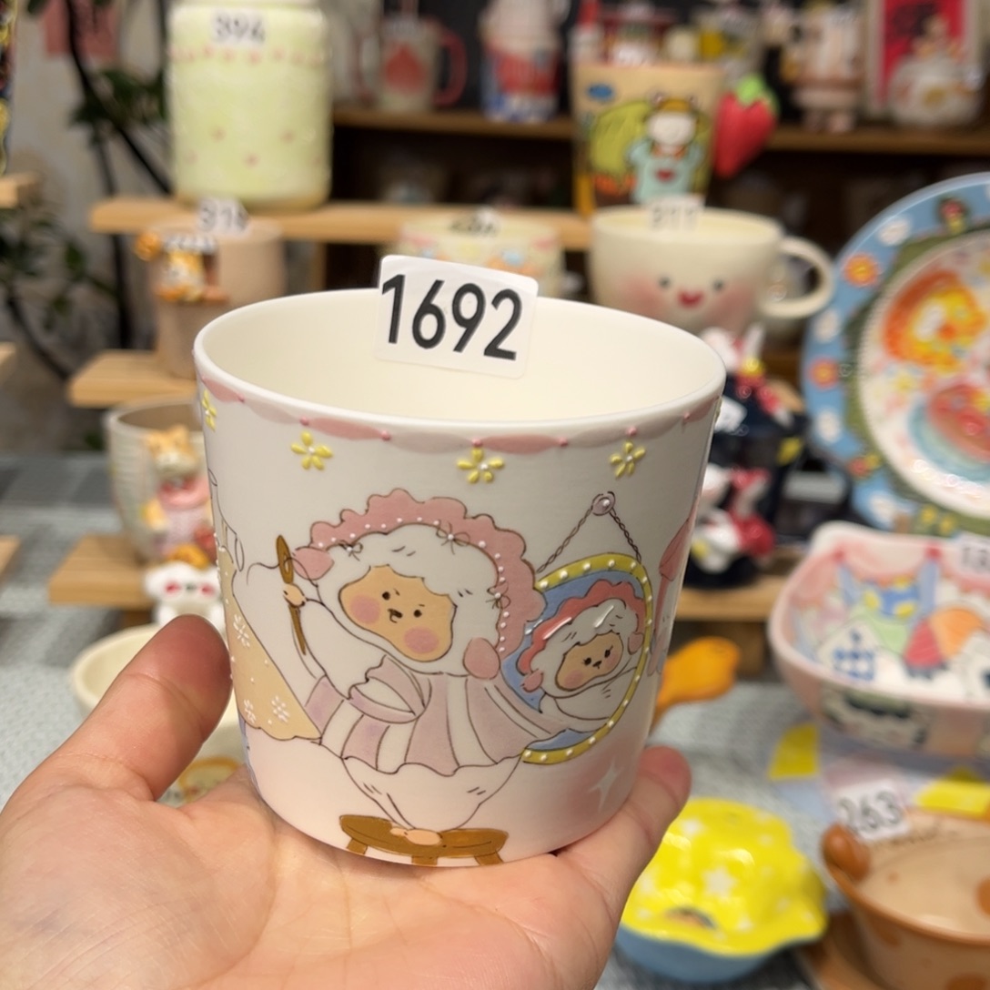 瓷片1692哈哈哈哈哈哈哈哈哈