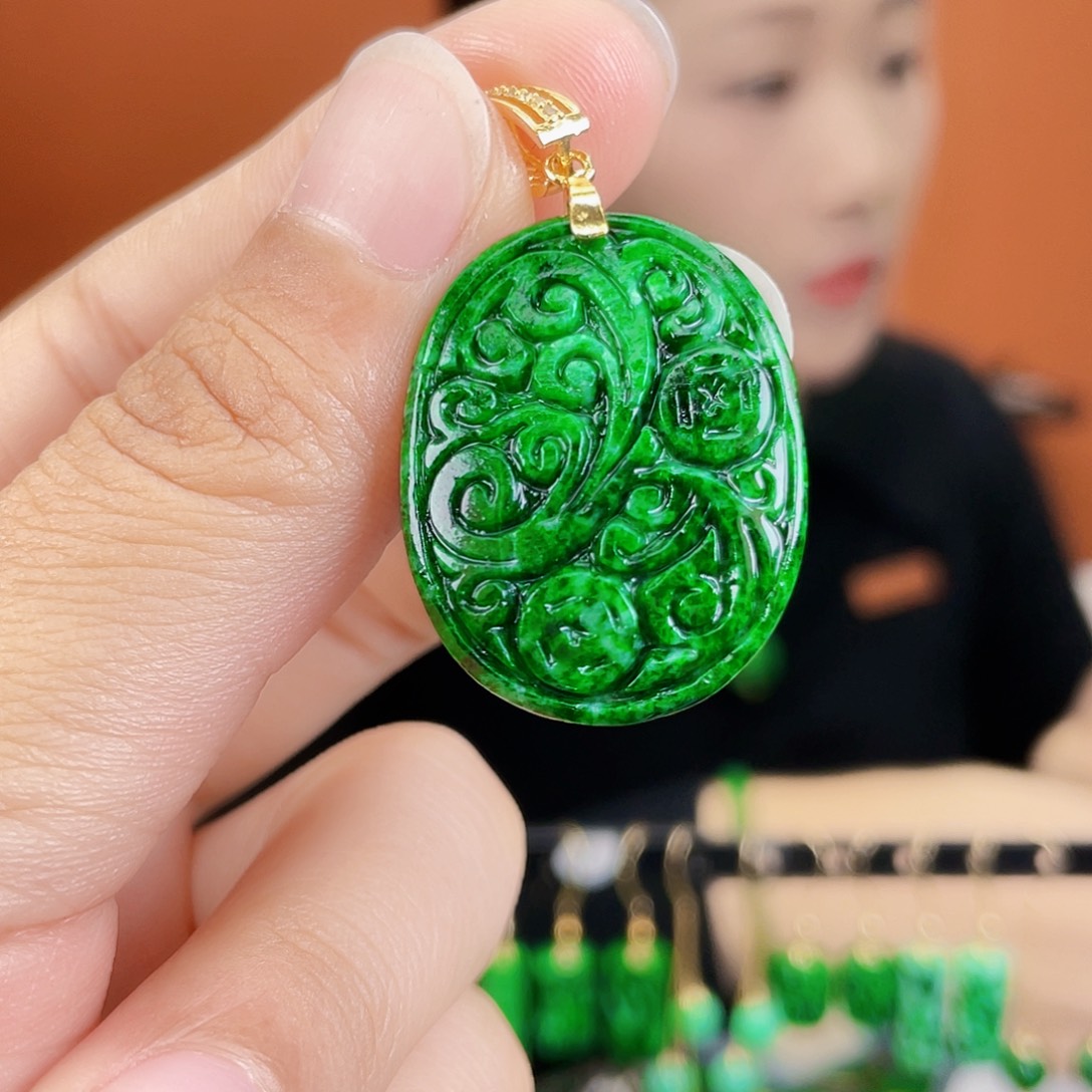 翡翠未镶嵌耳饰饰品