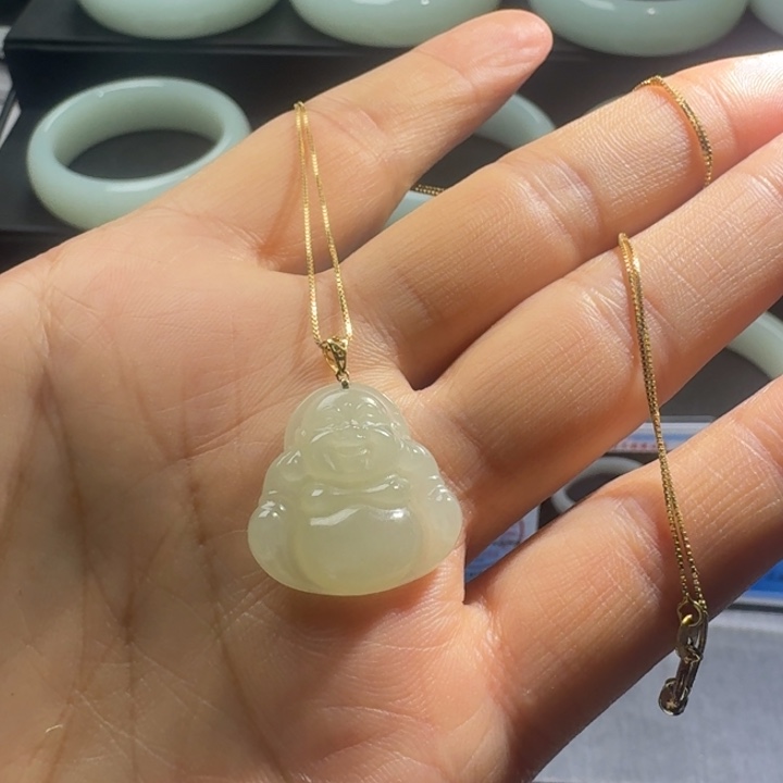 和田玉未镶嵌颈饰