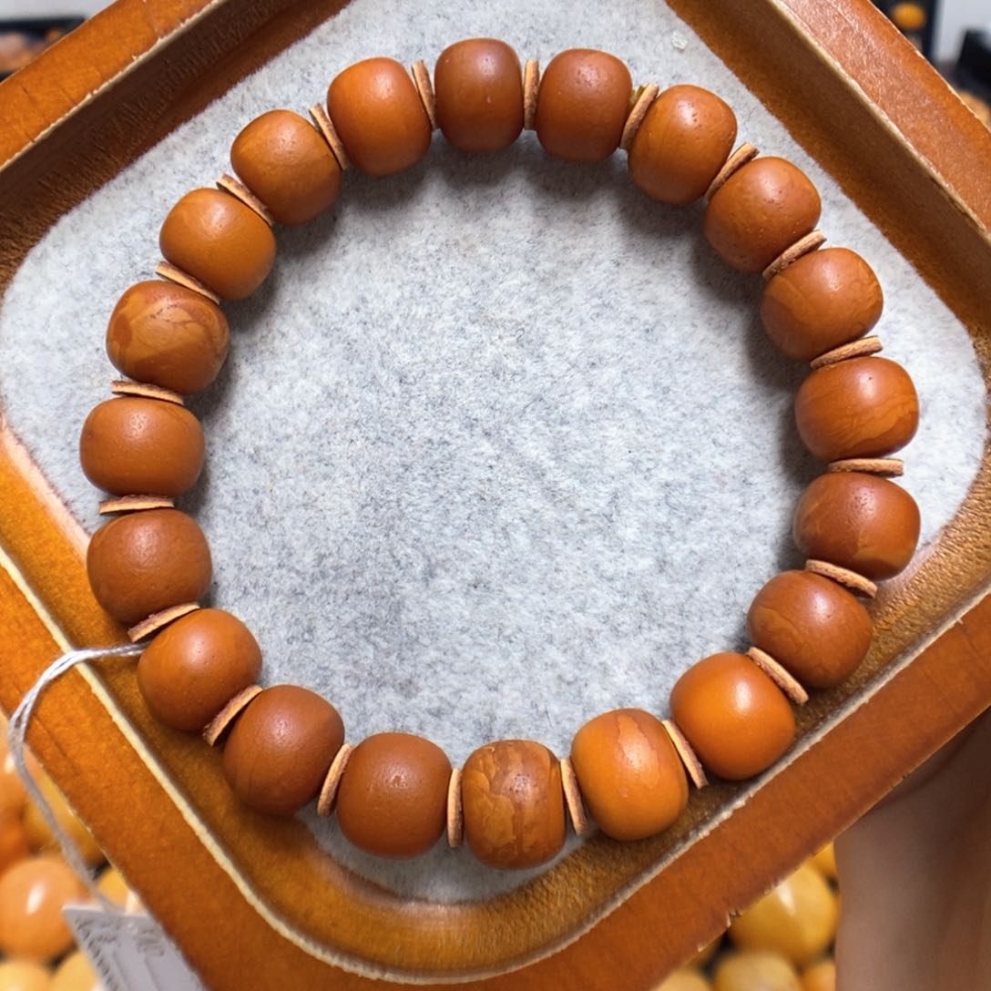 蜜蜡手链未镶嵌蜜蜡