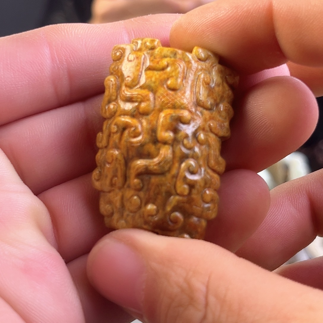 和田玉如图未镶嵌看****。