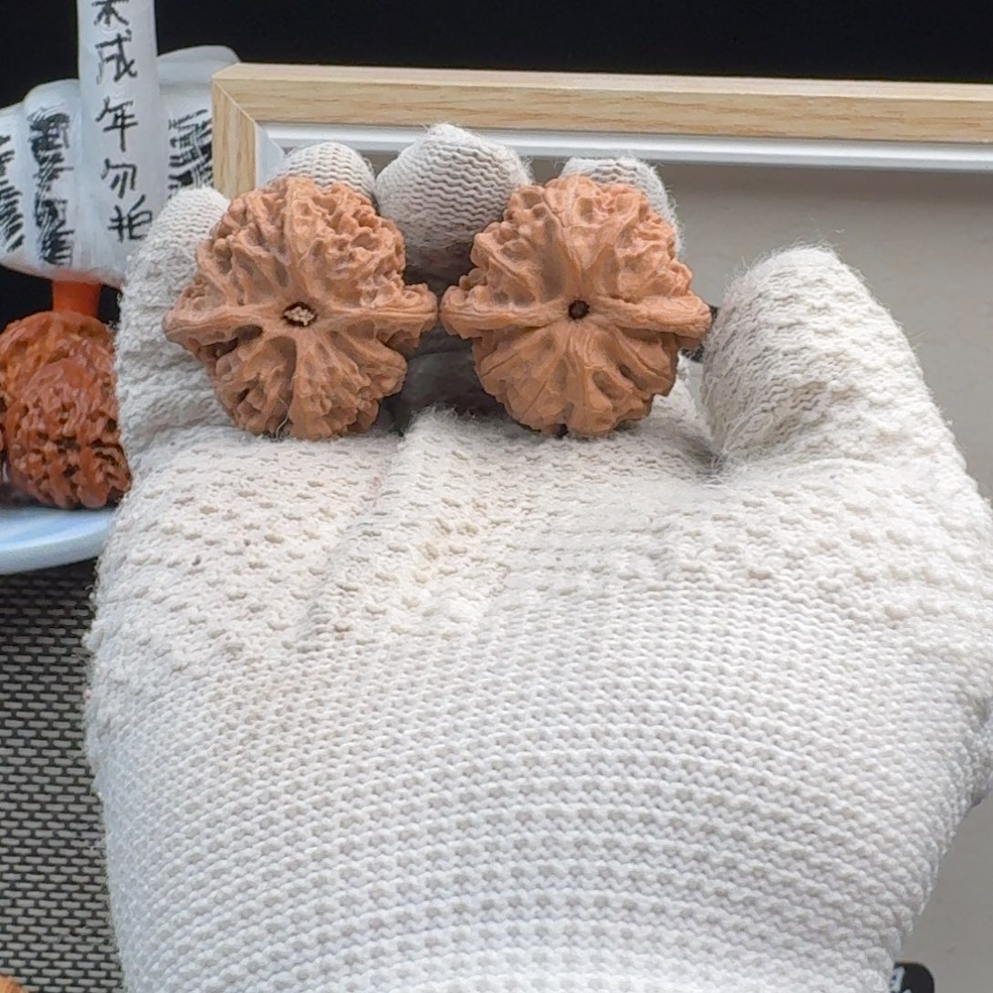 文玩核桃吊坠3809苹果