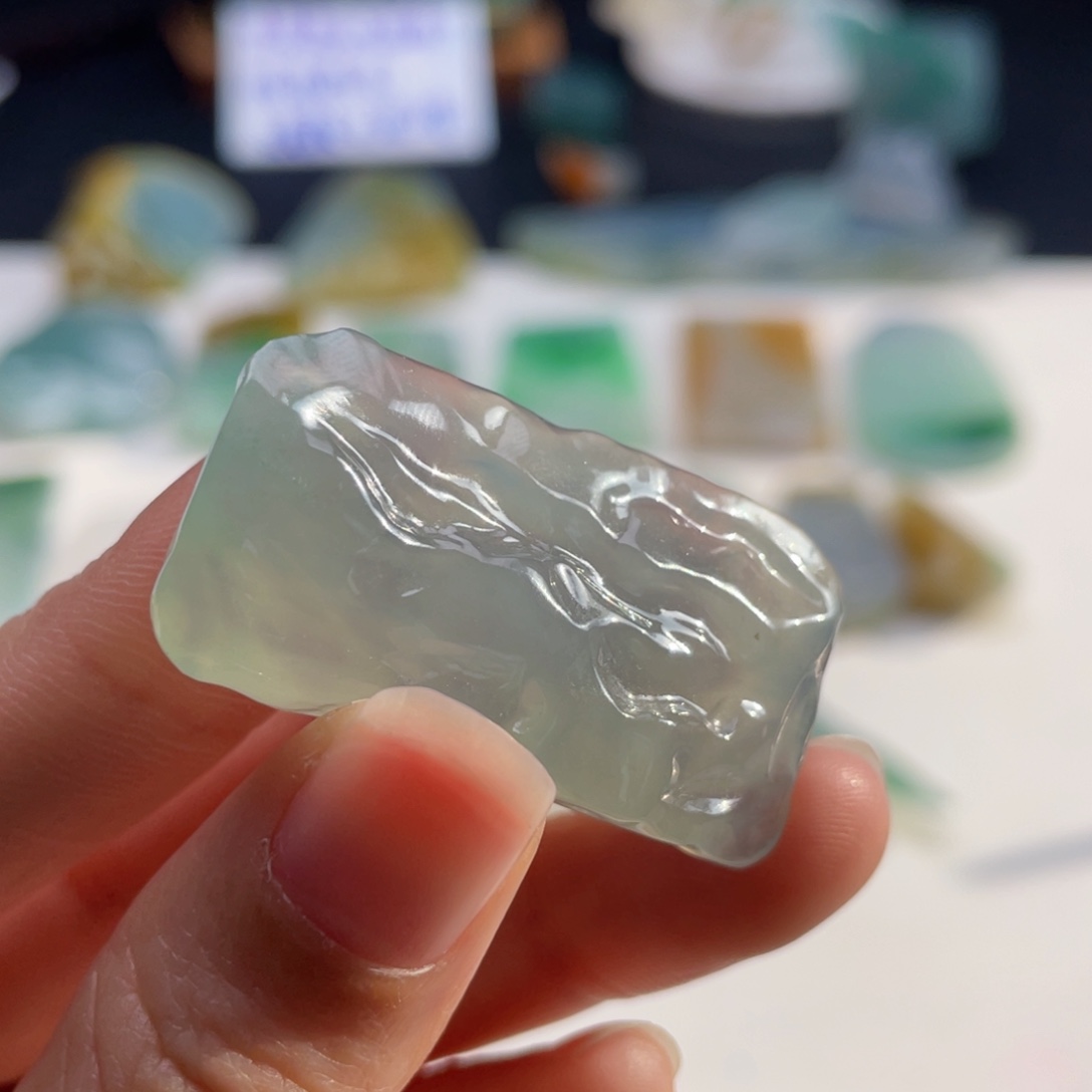 定制翡翠未镶嵌包工包料