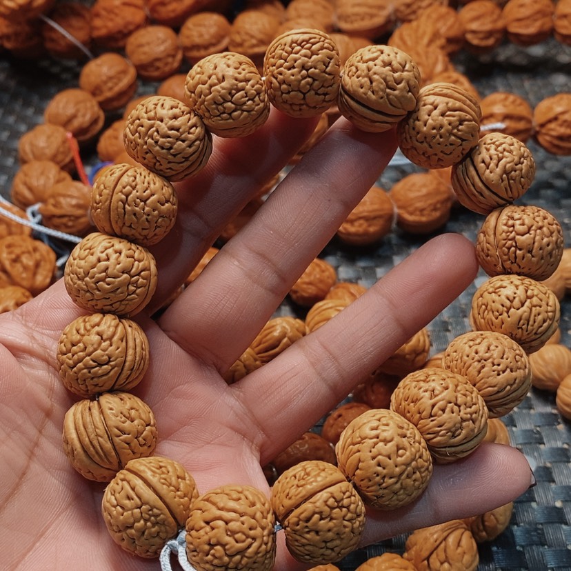 【闪购商品】文玩核桃吊坠桃核